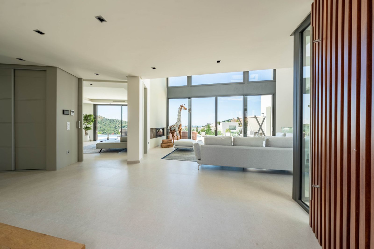 Photo 7 Detached Villa La Quinta, Costa del Sol, Málaga – R5046685