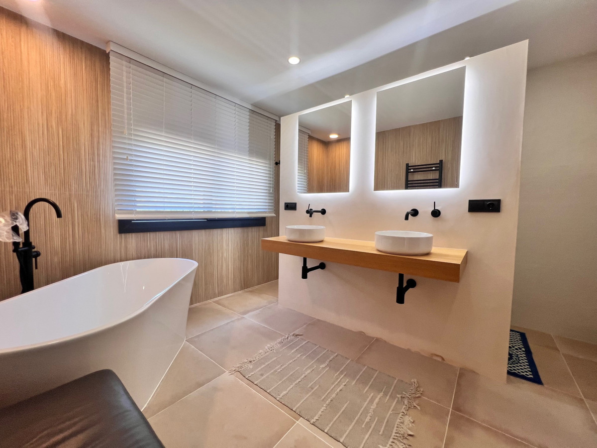 Photo 18 Detached Villa Estepona, Costa del Sol, Málaga – R5106574