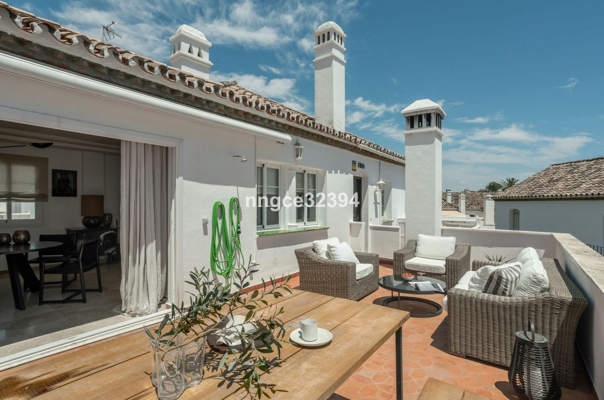 Photo 1 Penthouse New Golden Mile, Costa del Sol, Málaga – R5047696