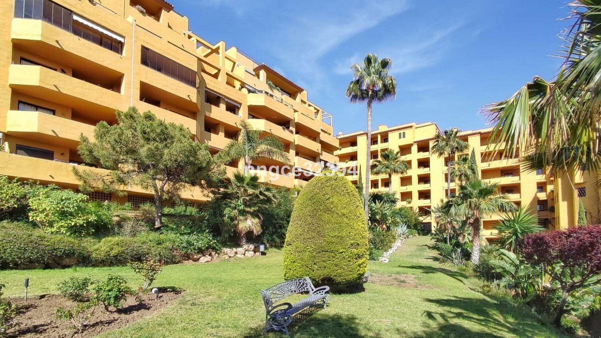 Photo 21 Middle Floor Apartment New Golden Mile, Costa del Sol, Málaga – R5001676