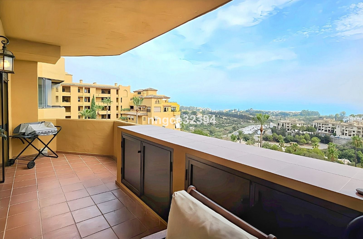 Photo 4 Middle Floor Apartment New Golden Mile, Costa del Sol, Málaga – R5001676