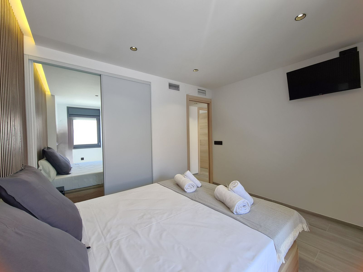 Photo 24 Top Floor Apartment Estepona, Costa del Sol, Málaga – R5080939