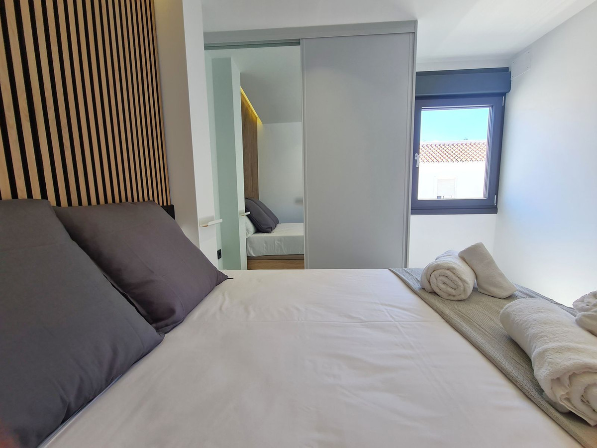 Photo 29 Top Floor Apartment Estepona, Costa del Sol, Málaga – R5080939