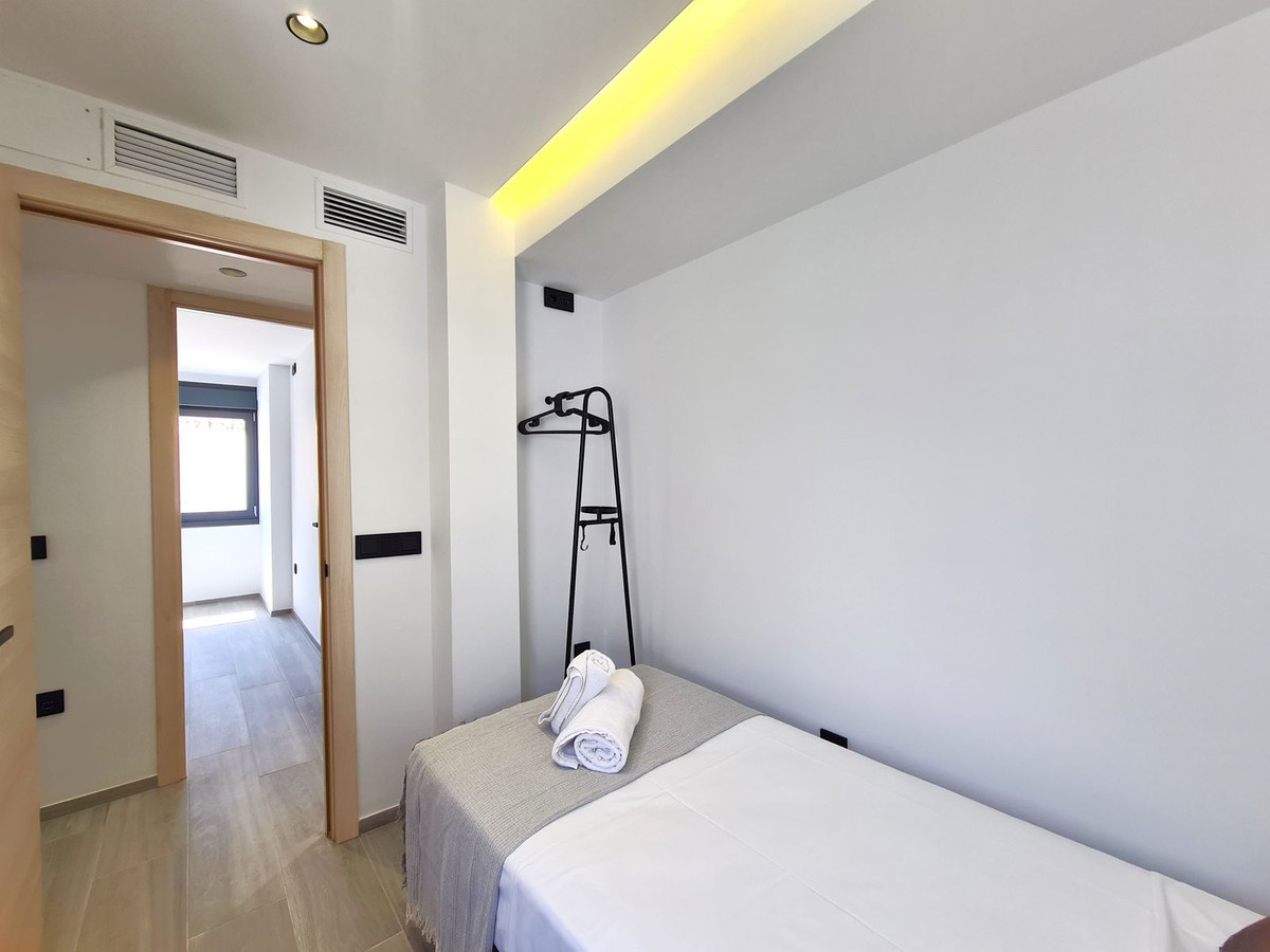 Photo 36 Top Floor Apartment Estepona, Costa del Sol, Málaga – R5080939