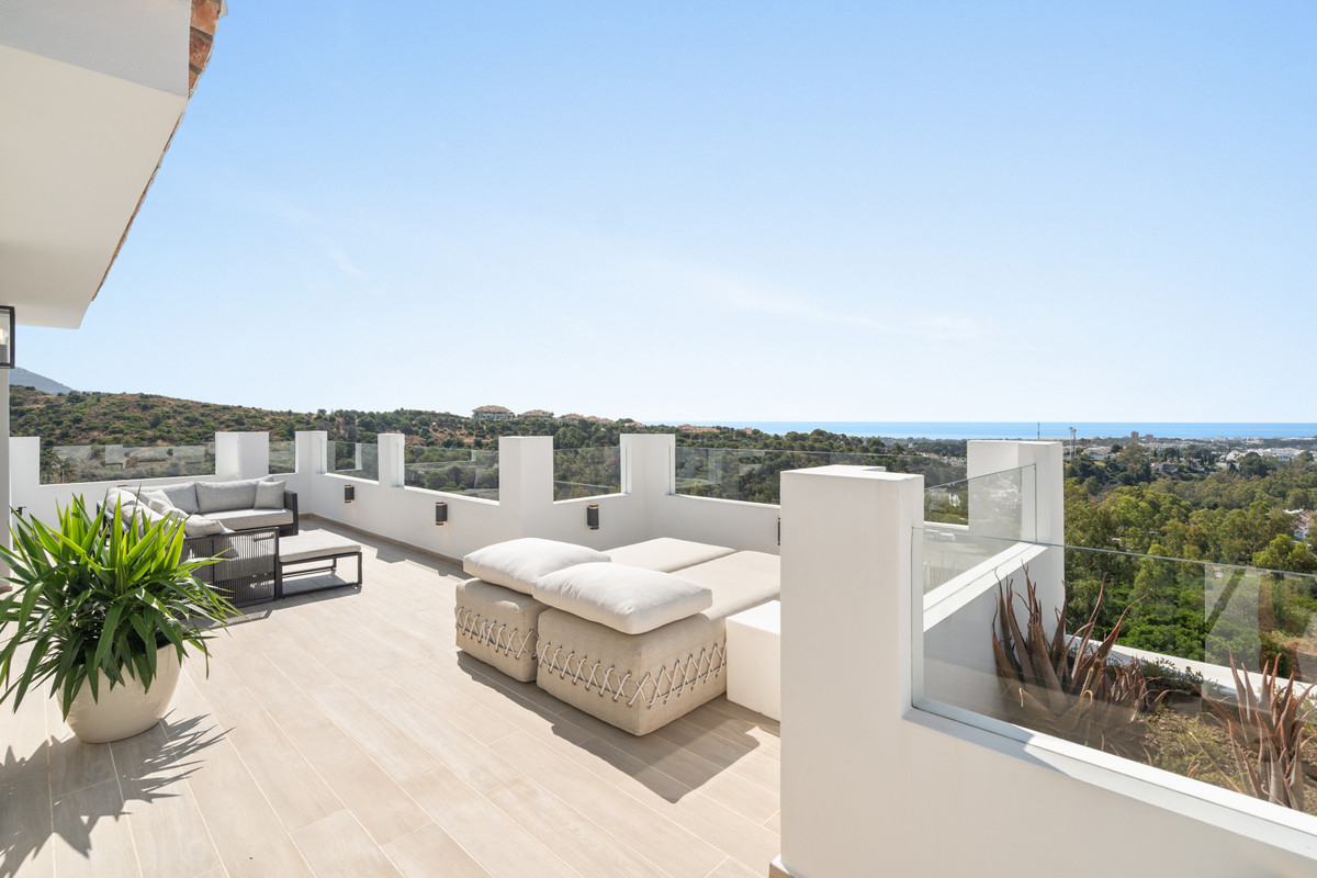 Photo 26 Detached Villa Nueva Andalucía, Costa del Sol, Málaga – R5105161