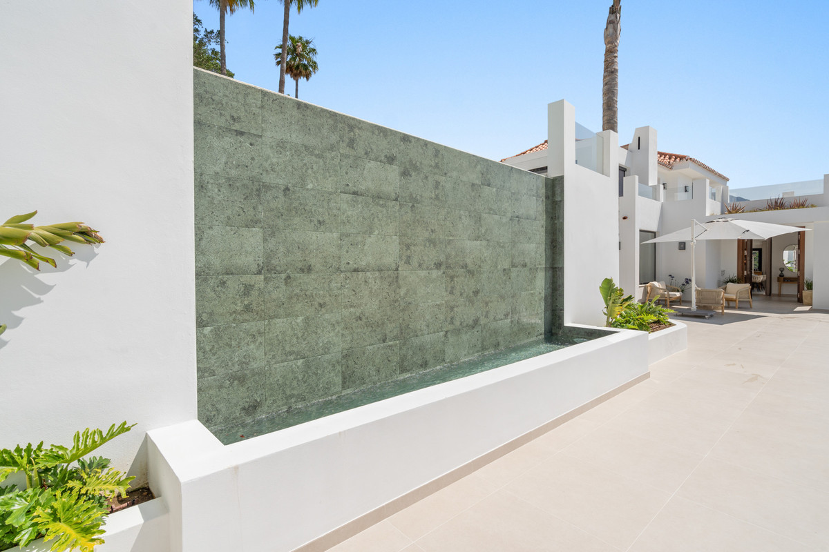 Photo 58 Detached Villa Nueva Andalucía, Costa del Sol, Málaga – R5105161