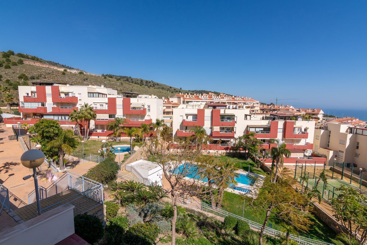 Photo 6 Middle Floor Apartment Benalmadena, Costa del Sol, Málaga – R5107363