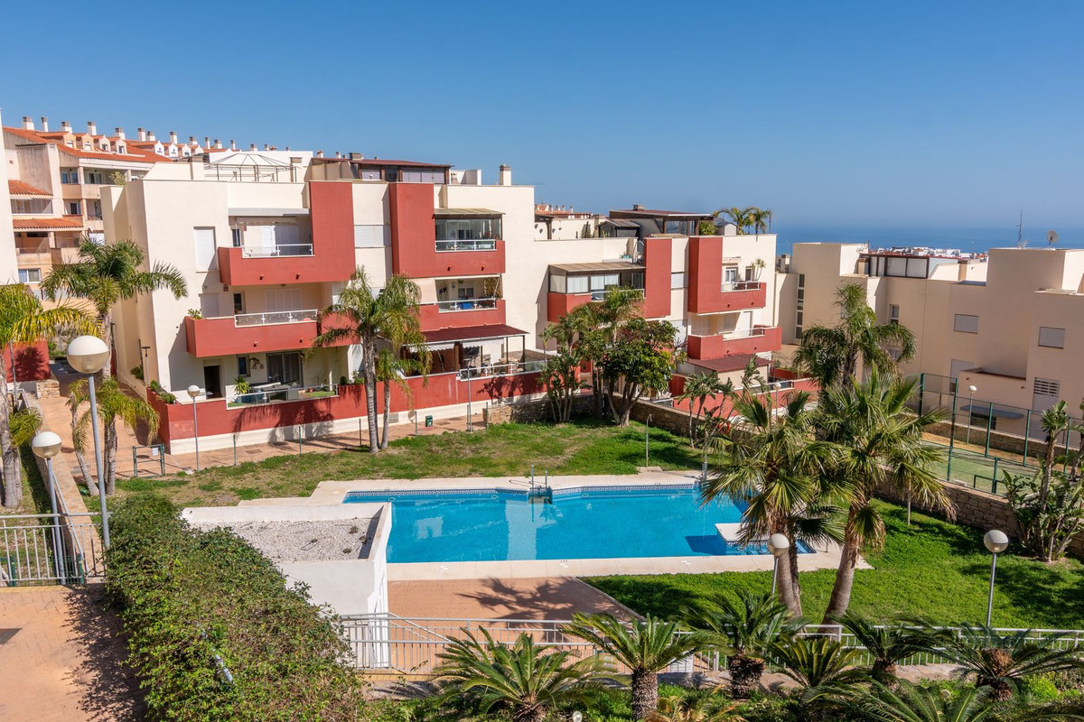 Photo 7 Middle Floor Apartment Benalmadena, Costa del Sol, Málaga – R5107363