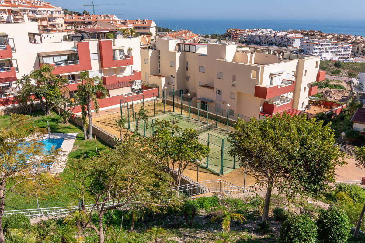Photo 8 Middle Floor Apartment Benalmadena, Costa del Sol, Málaga – R5107363