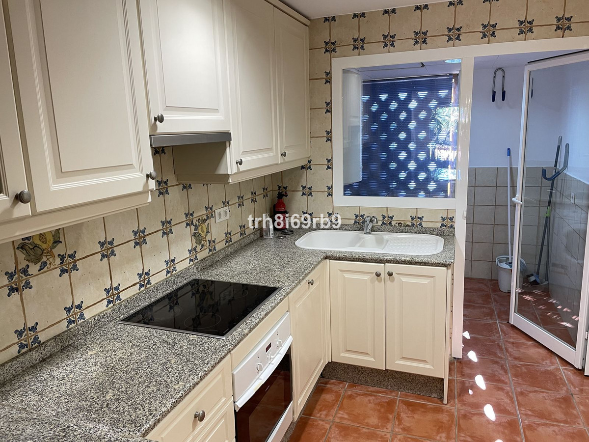 Photo 5 Ground Floor Apartment Atalaya, Costa del Sol, Málaga – R5005081
