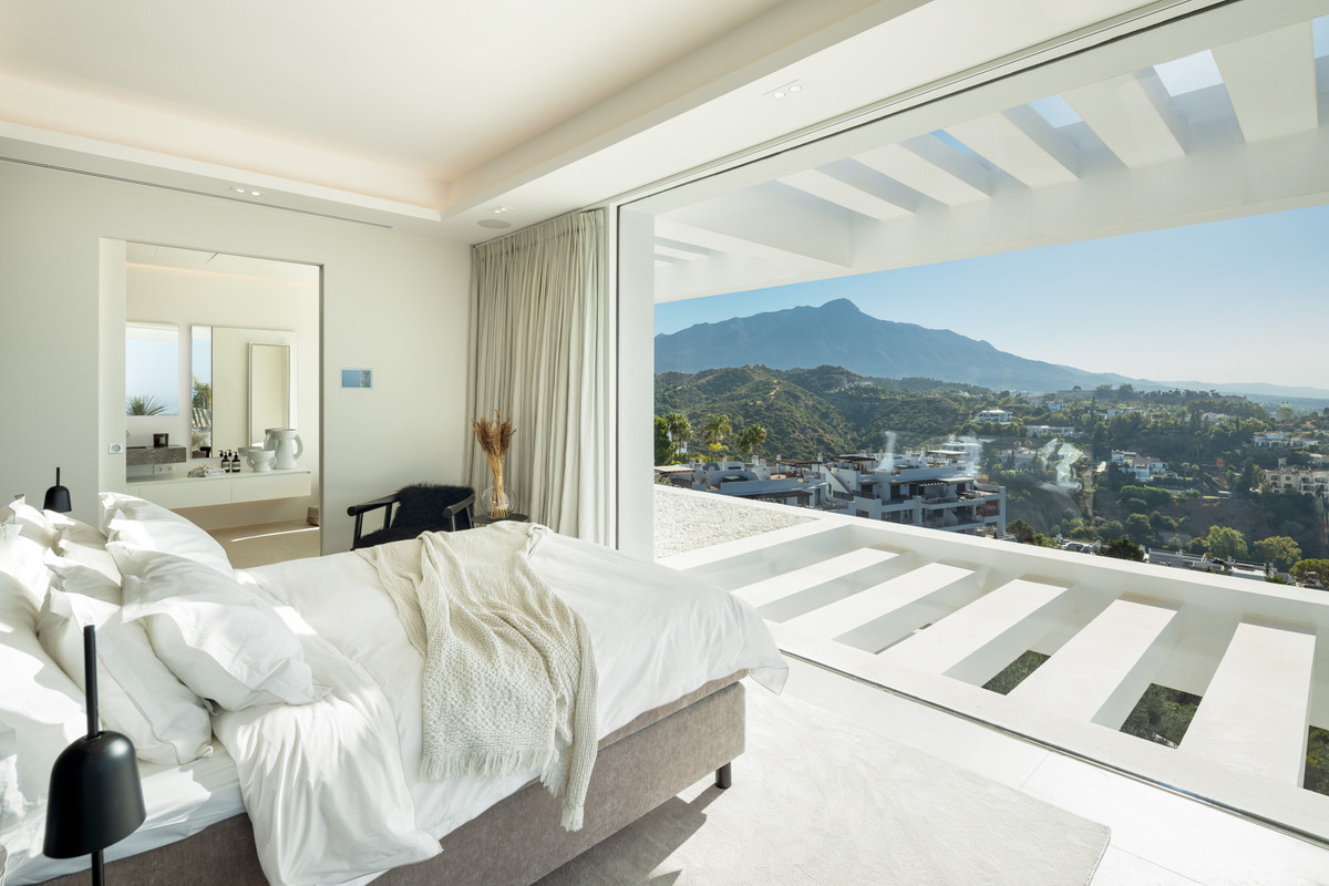 Photo 16 Detached Villa La Quinta, Costa del Sol, Málaga – R4818580
