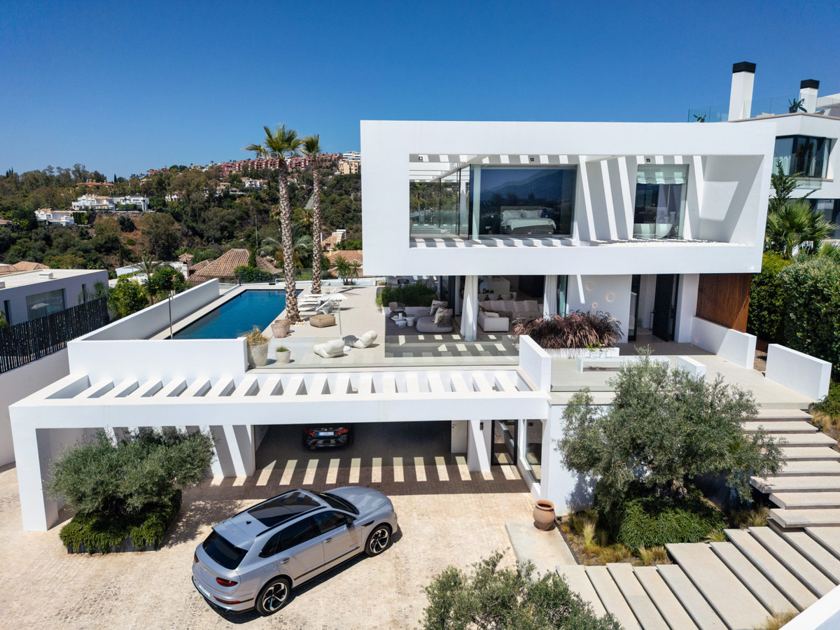 Photo 3 Detached Villa La Quinta, Costa del Sol, Málaga – R4818580