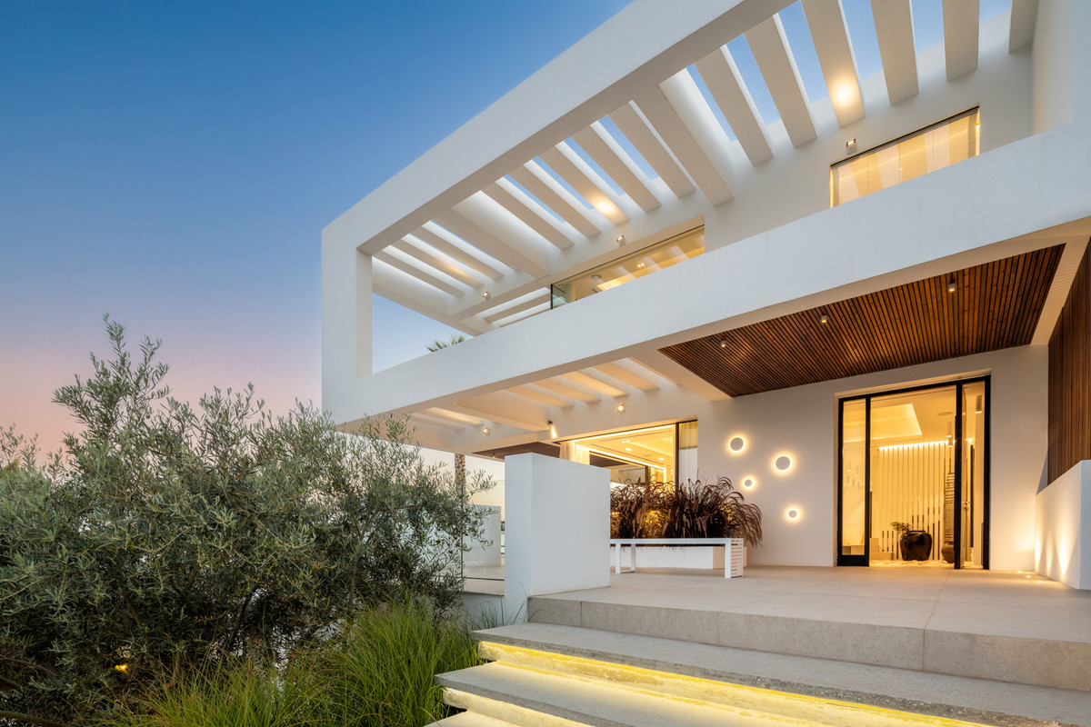 Photo 38 Detached Villa La Quinta, Costa del Sol, Málaga – R4818580