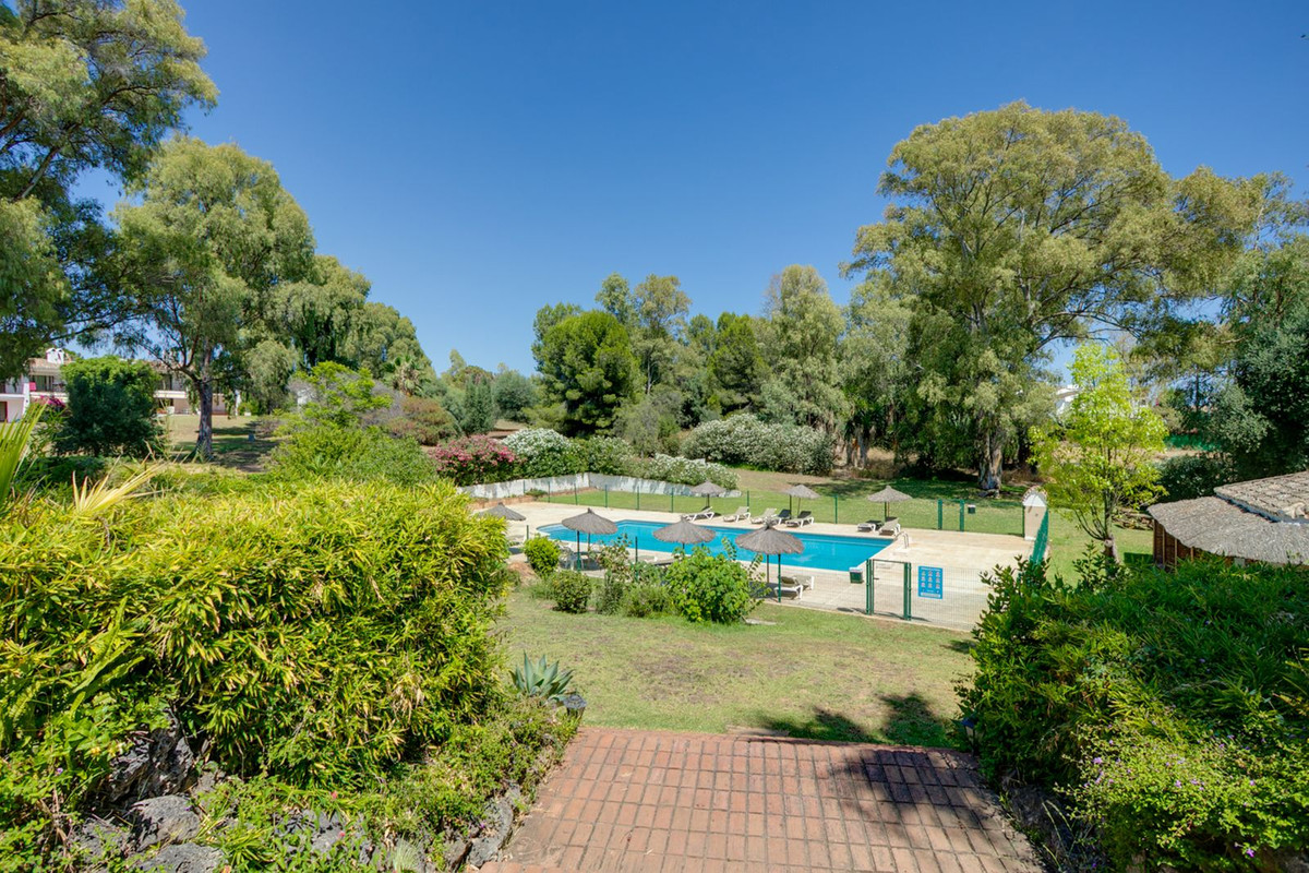 Photo 1 Ground Floor Apartment Atalaya, Costa del Sol, Málaga – R5104813