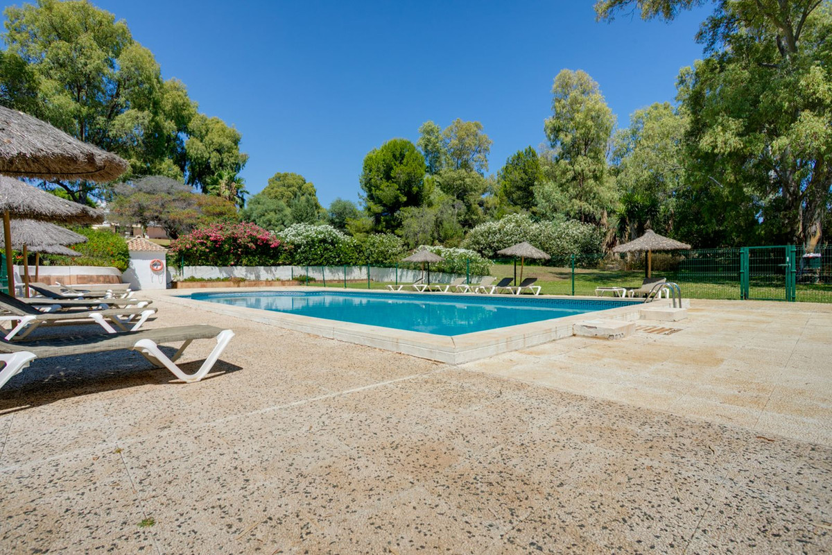 Photo 14 Ground Floor Apartment Atalaya, Costa del Sol, Málaga – R5104813
