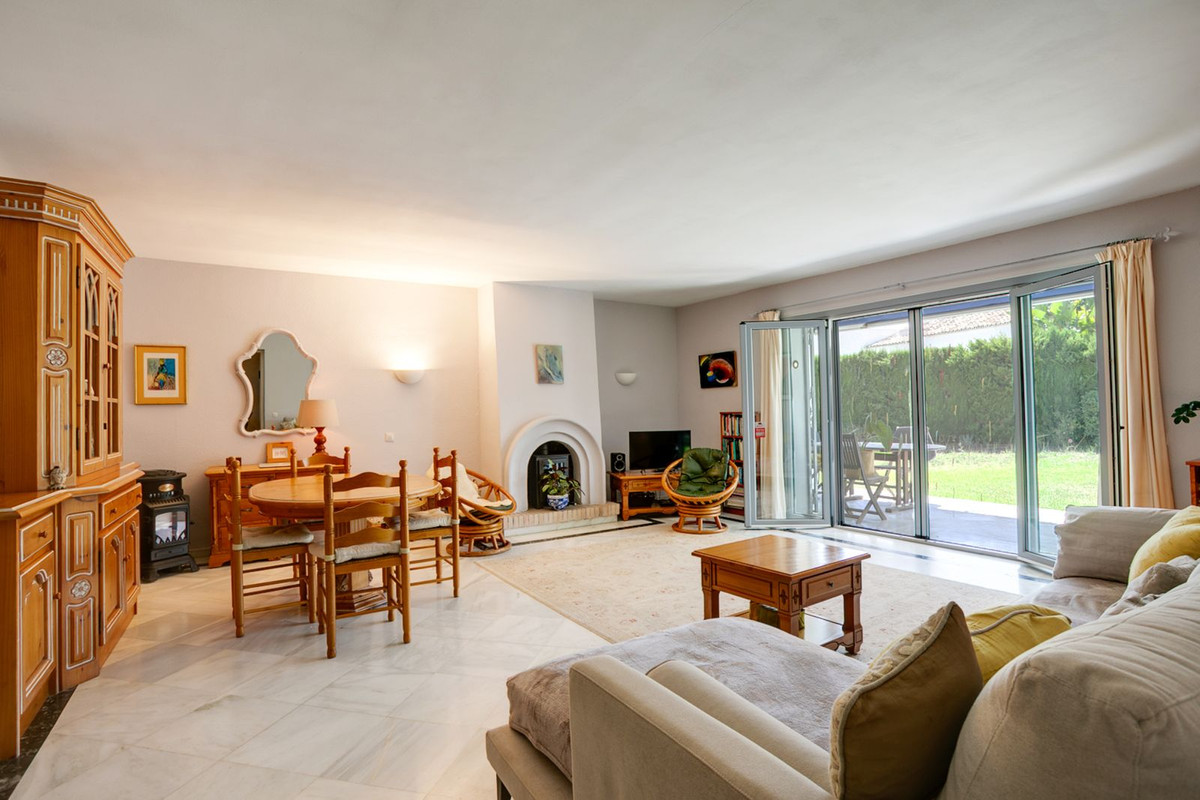 Photo 6 Ground Floor Apartment Atalaya, Costa del Sol, Málaga – R5104813
