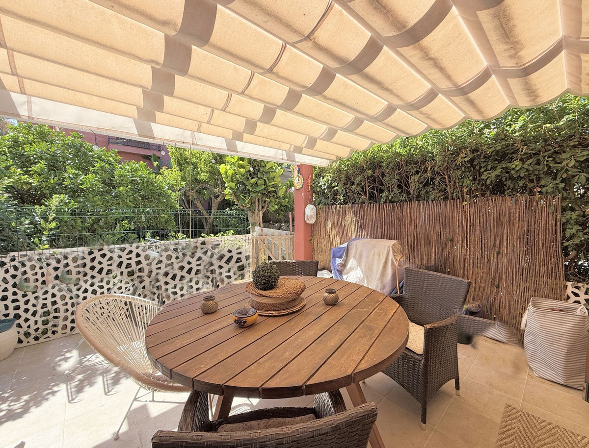 Photo 3 Townhouse Estepona, Costa del Sol, Málaga – R5073772