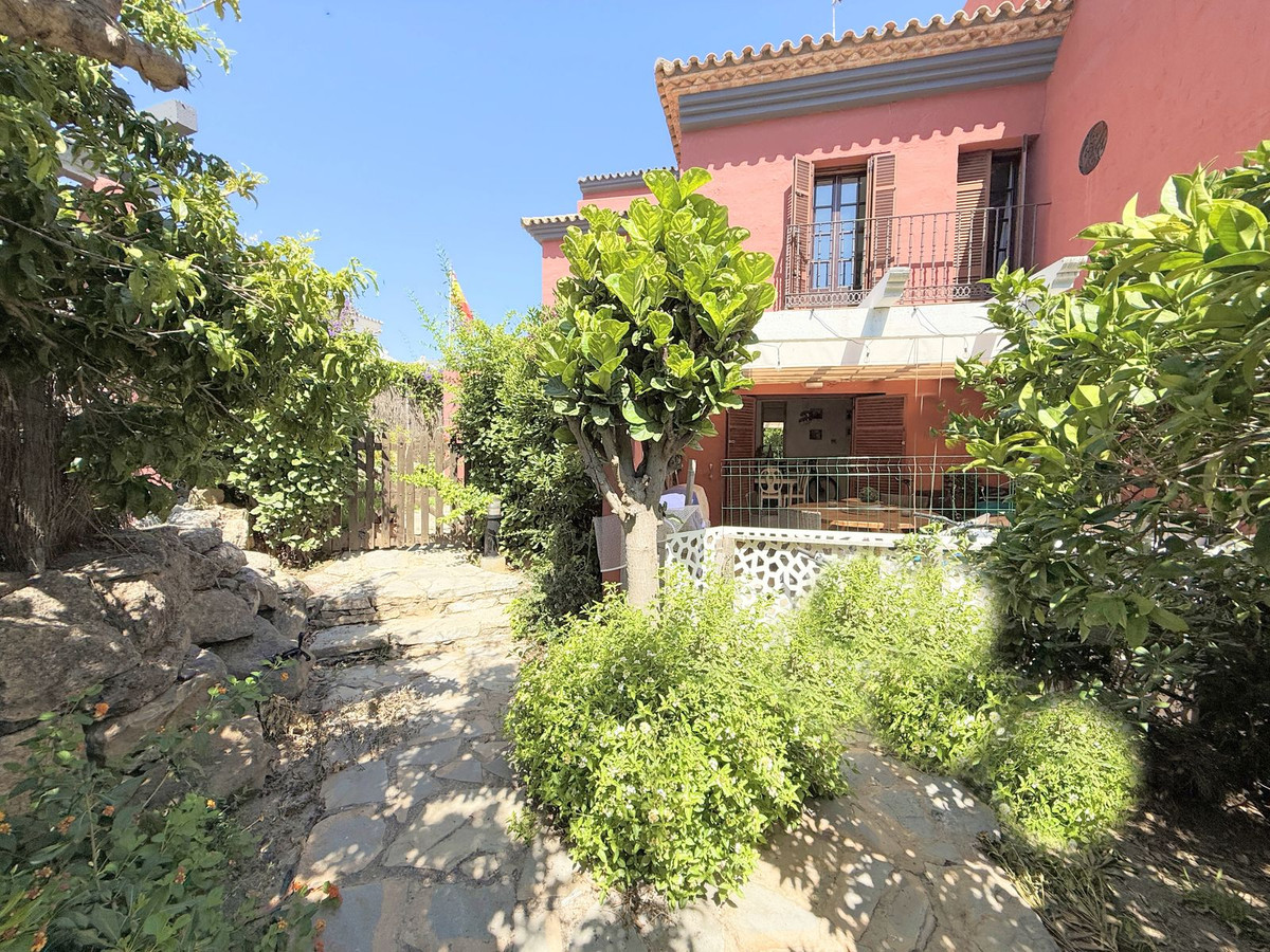 Photo 4 Townhouse Estepona, Costa del Sol, Málaga – R5073772